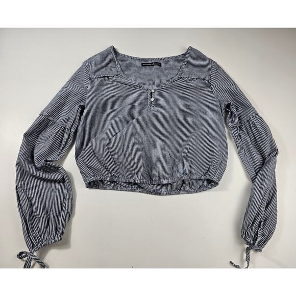 Abercrombie And Fitch size XS chambray striped boho relaxed fit mid drift top ^ - Picture 6 of 8